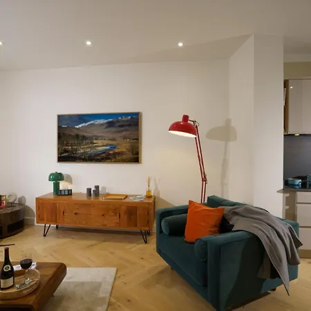 公寓 Fell View Residences Modern Escape By Letmestay *
